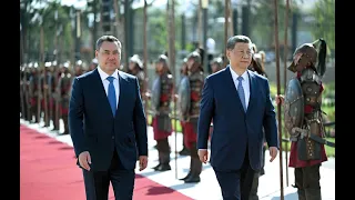 Садыр Жапаров менен КЭР Төрагасы Си Цзиньпиндин расмий жолугушуу аземи болуп өттү