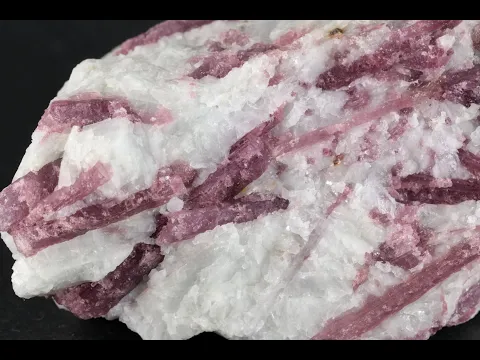 ピンクトルマリン 結晶 224g｜天然石 原石 通販キラリ石