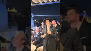 ד בבות 1 2 מוטי שטיינמץ בחופה עם עמירן דביר ומקהלת מלכות D Bavot Motty Steinmetz In Jerusalem 
