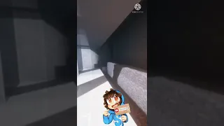 بناء بيت تحت الماء في ماين كرافت 