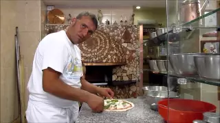 Making an Authentic Neapolitan Pizza Margherita Il Pizzaiolo del Presidente
