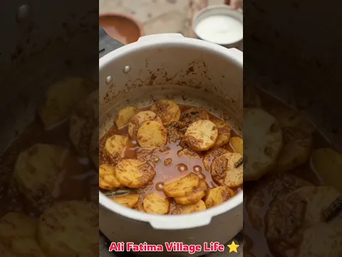 A Hungry Old Woman Found Help from Fatima ❤️🥺 | Emotional Village Story