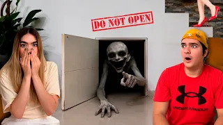 Encontre un Puerta Secreta en mi casa ( NO CREERAS QUE HABIA DENTRO )