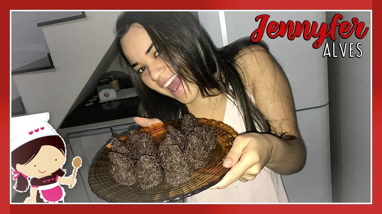 RECEITA COXINHA DE BRIGADEIRO COM MORANGO!