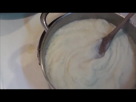 RECEITA DE PURÉ DE BATATA (FLOCOS) BY NECASDEVALADARES