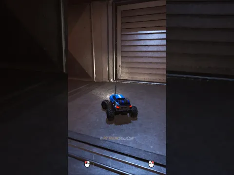 This RC Co-Op Game is CRAZY Fun! 🚘