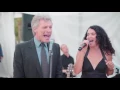 Lagu Jon Bon Jovi e Steven Tyler cantando em casamento e na rua
