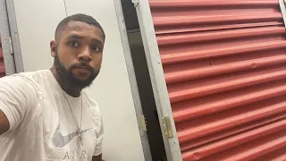 Im 26 and I Live in a Storage Unit