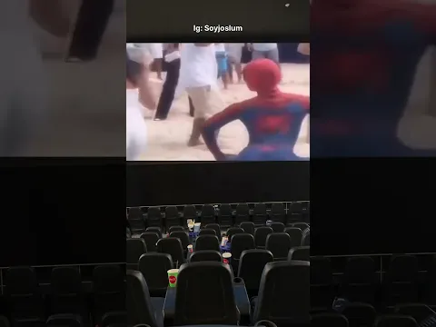 Está rara la película de Spiderman 🤨 #humor