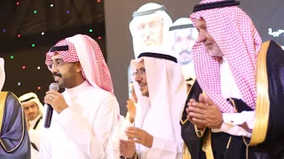 مجرور كلمات سعادة الدكتور جريدي المنصوري و اداء المنشد طلال الشهيب 