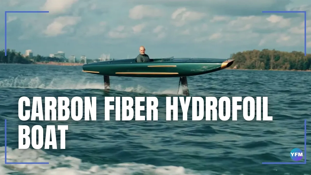 CARBON FIBER HYDROFOIL BOAT