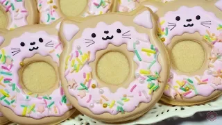How to Decorate a Donut Cat Cookie