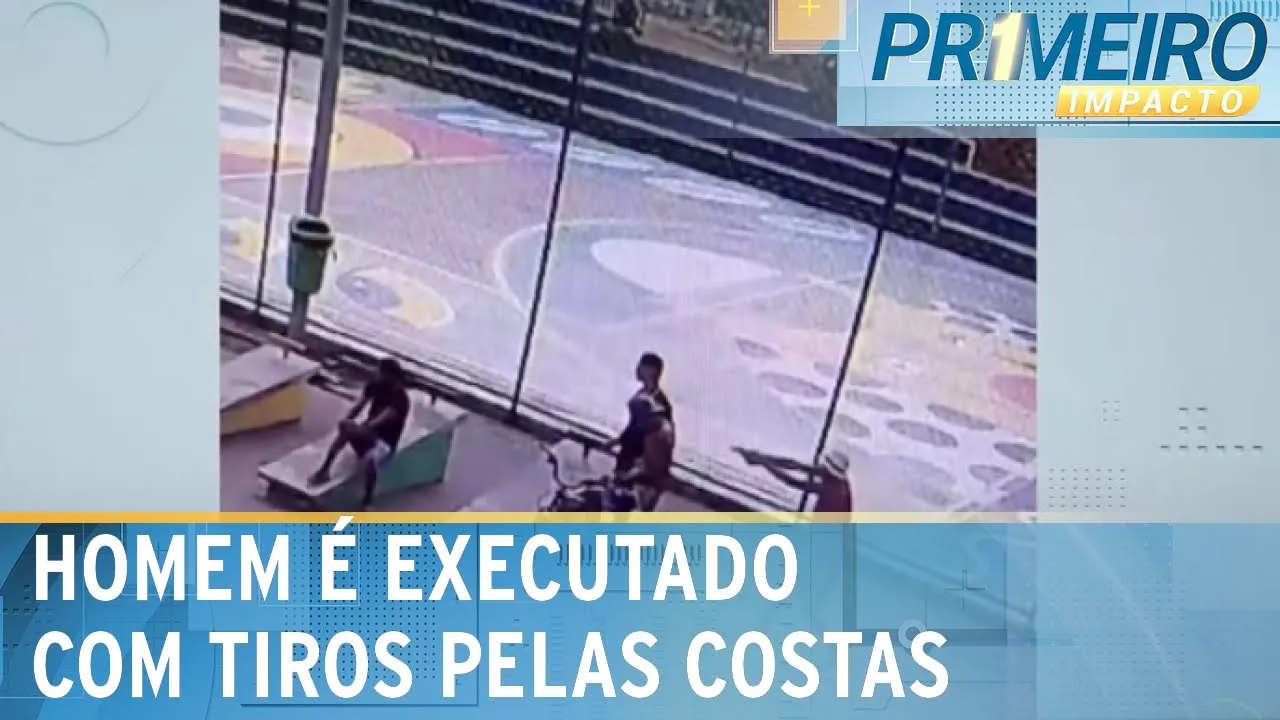 Homem é morto ao ser alvejado com tiros nas costas em quadra esportiva | Primeiro Impacto (14/11/23)