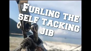 How to roll the self tacking jib – Hobie Tiger