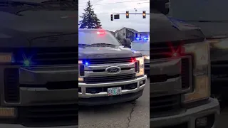 KATU MORNING MINUTE A U S Customs Border Patrol agent shoots two people in southeast Portland