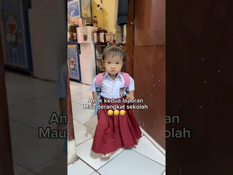 Adek arsyila mau berangkat sekolah 🤣