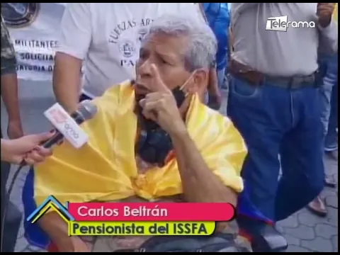 Plantón de militares jubilados