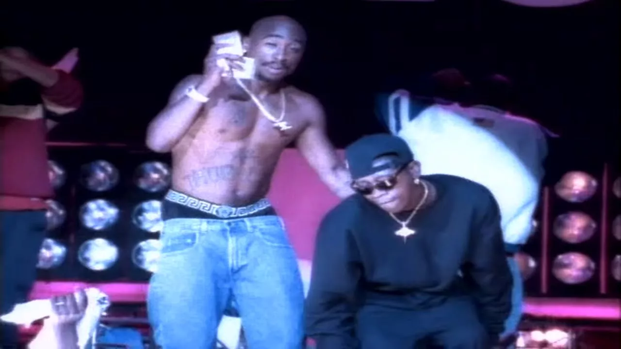 2Pac feat. K-Ci & JoJo - How Do You Want It [Uncut Concert Version] (Official Video) [Explicit]