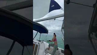 Raising the Mainsail #shorts #sailingbyefelicia