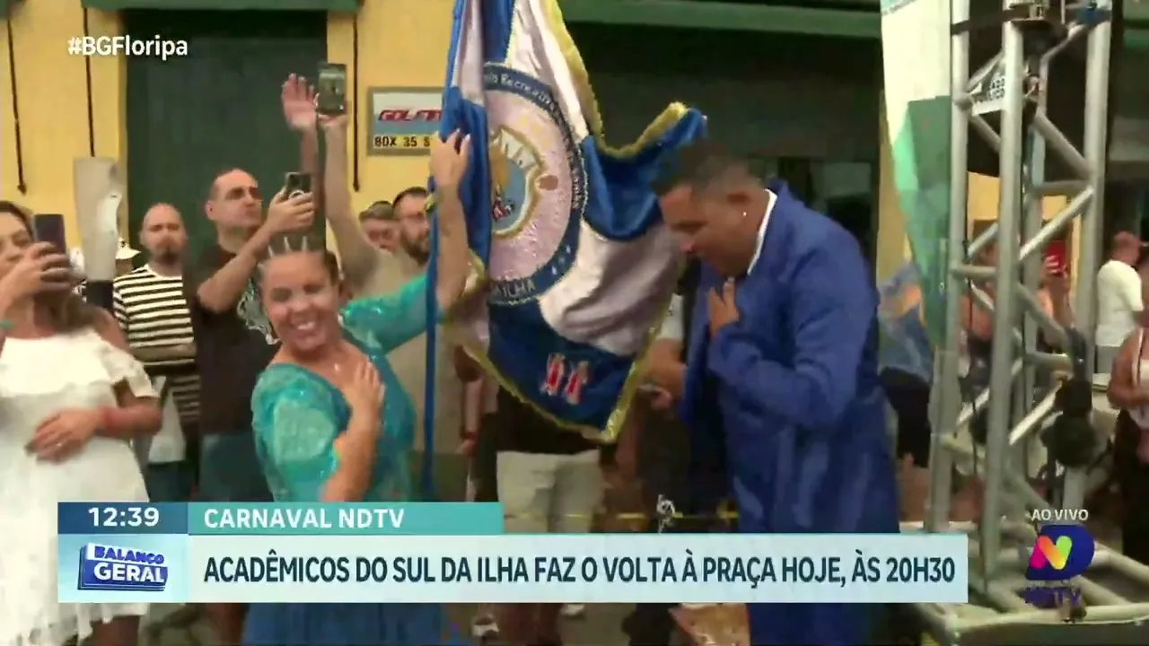 Carnaval em destaque: Acadêmicos do Sul da Ilha retorna à Praça 15