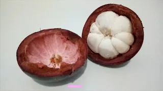 In this video I show to to make Mangosteen Juice and also it's health benefits of this fruit. It is . 