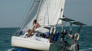 SOLD -Albin Vega 27 ‘Velocir’- SOLD