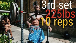 If you have chicken legs Do this exercise  @BrolyGainz007 @gokupump 