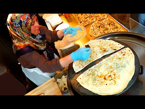 Download MP3 Türkische Mütter backen mit Liebe in der Markthalle | Street Food Berlin Germany