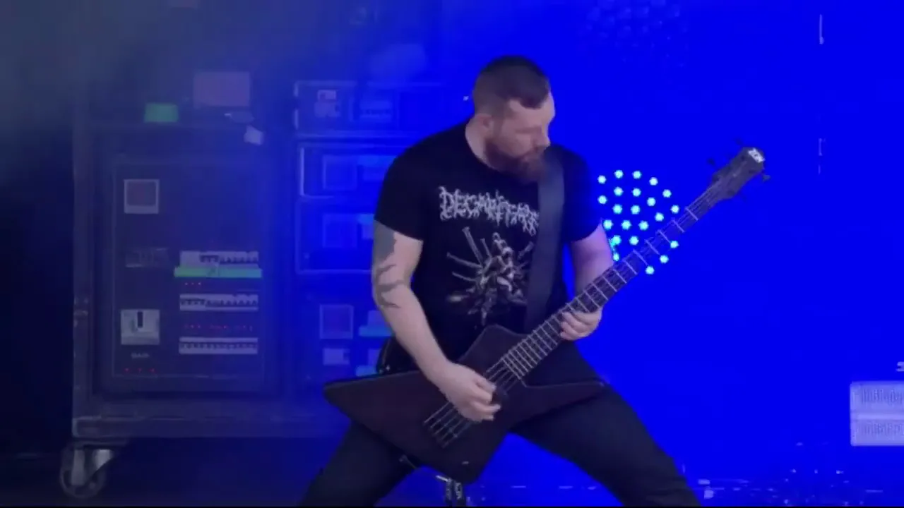 Meshuggah - Demiurge (Live At The Download Festival 2018) Meshuggah - Demiurge (Live At The Download Festival 2018)