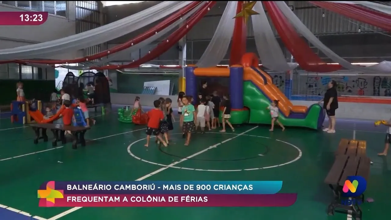 Mais de 900 crianças frequentam a colônia de férias em Balneário Camboriú