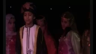 لبلادي كلمات احتفال طلبة عمان في مانشستر Kids Song About Oman 