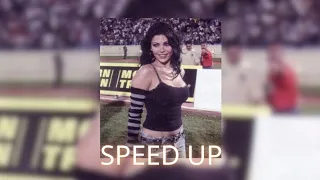 من أول مره شفتك حسيت كأني ايه   هيفاء وهبي  مسرعه             دندنها