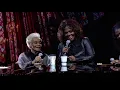 Mom Winans sings I Sing Praises To Your Name with CeCe Angie Debbie Winans