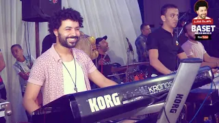 أنا بعشقك شوفو تفاعل الجمهور مع باسط لما يقول مزيكا قديمه حاجه ابداع بصراحه جديد      دندنها