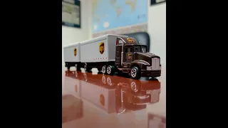 RT4345 UPS TANDEM TRACTOR TRAILER by Daron Toys