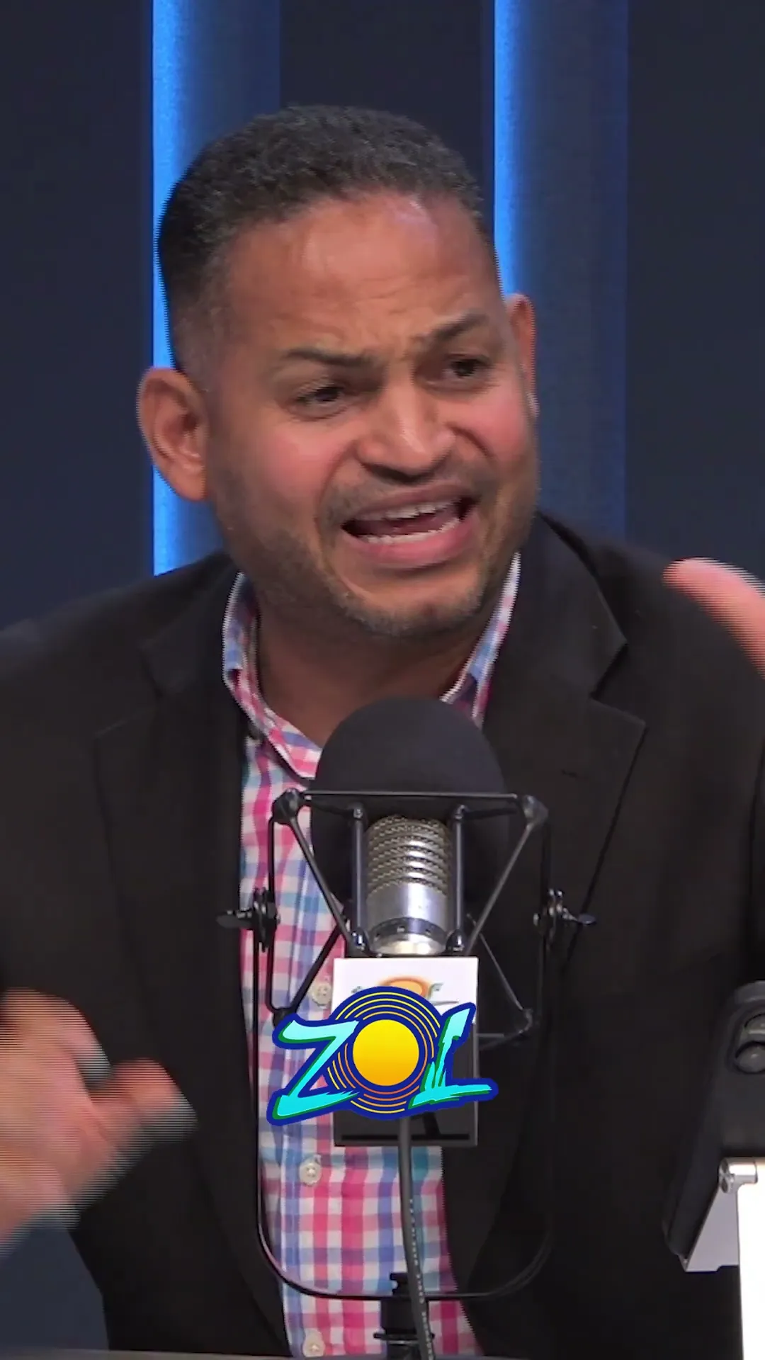 ¿CONTROL O ILUSION?@felixlajara