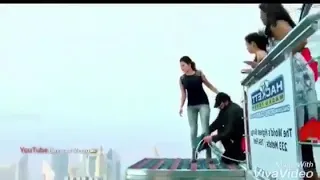 مشهد هندى والحب من اول نظرة 