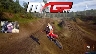MXGP 26 - Exploring FREEROAM Stunt Area + FIRST Online RACE!!