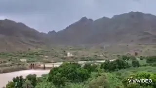 مهلنيش ايوب طارش مناضر من اليمن السعيد مع أيوب طارش مهلنيش بين الهناء والفراح 