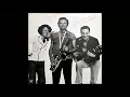 Stan Getz Featuring Joao Gilberto - Aguas De Março (Waters Of March)