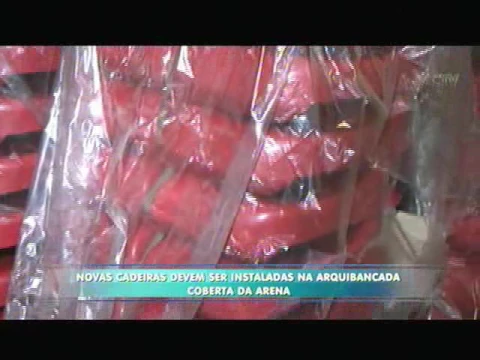 Novas cadeiras devem ser instaladas na arquibancada coberta da Arena a partir dessa semana