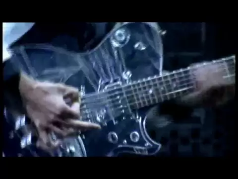 MUSE マシュー・ベラミーの使用ギター、エフェクター、アンプ、機材