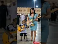 Download Lagu viral monyet main gitar dengan cewek cantik di alun-alun kota Arab Saudi #shorts #shortvideo #guitar