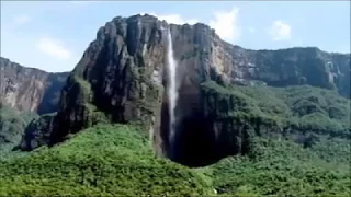 انشودة ايرانية رائعة في حق الامام المهدي عج 