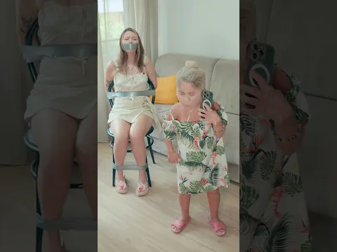 Ma mère a kidnappé ma copine ? 😱