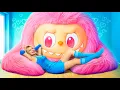 Download Lagu We Build a GIANT LABUBU Doll!