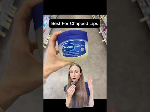 Why Dermatologists Love Vaseline for Chapped Lips