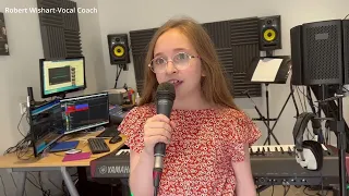 Jessie-Lou Harvie covers Running up that hill-Kate Bush Age 10