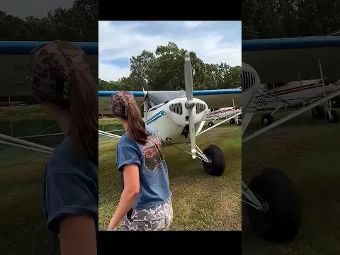 🚁😱 பழைய Helicopter-ஐ ஸ்டார்ட் செய்த தாத்தா பேத்தி! #helicopter #grandfather #coolinvention #shorts
