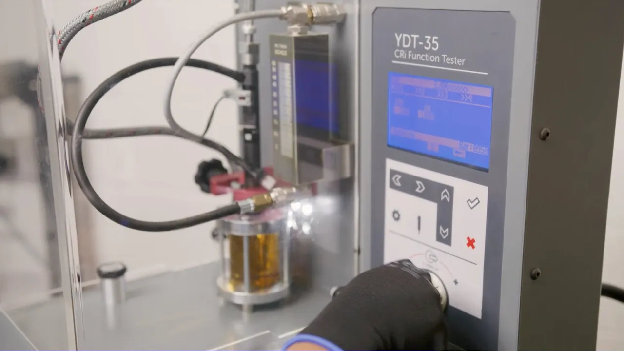 [EN] Check diesel injector spray pattern | Masters of Motion